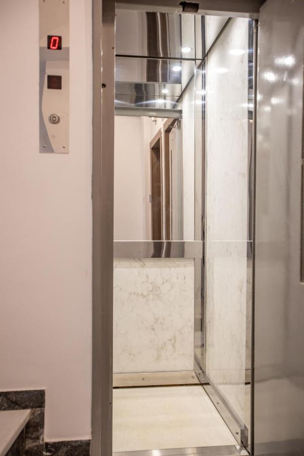 Raise Kifisias Serviced Apartments 雅典 外观 照片